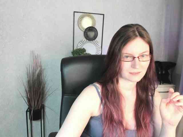EmmaHeart webcam