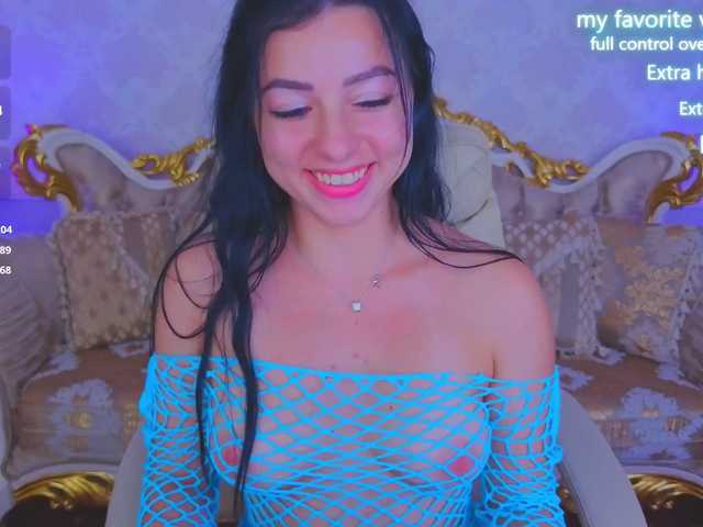 KitnissKiss live cam on BongaCams