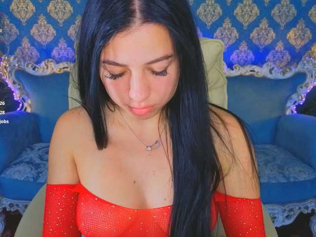KitnissKiss live cam on BongaCams