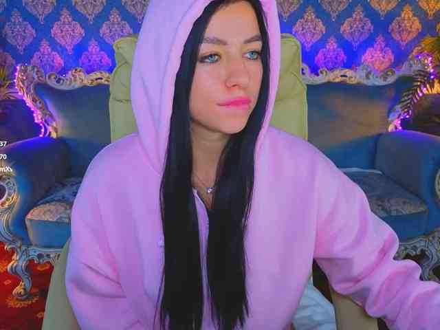 KitnissKiss's webcam live show