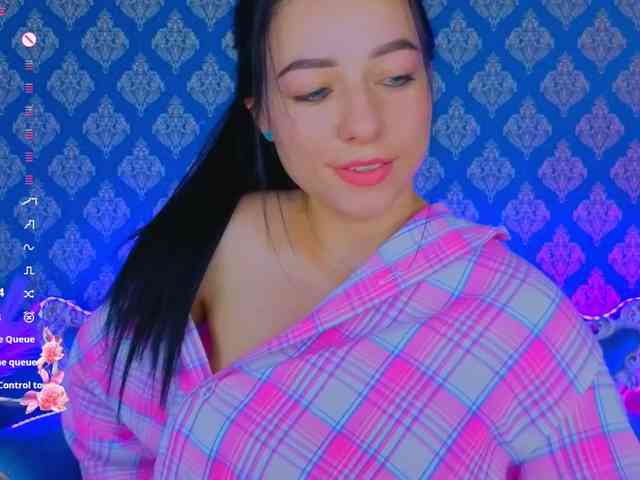 KitnissKiss Live Webcam on BongaCams