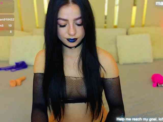 KitnissKiss bongacams
