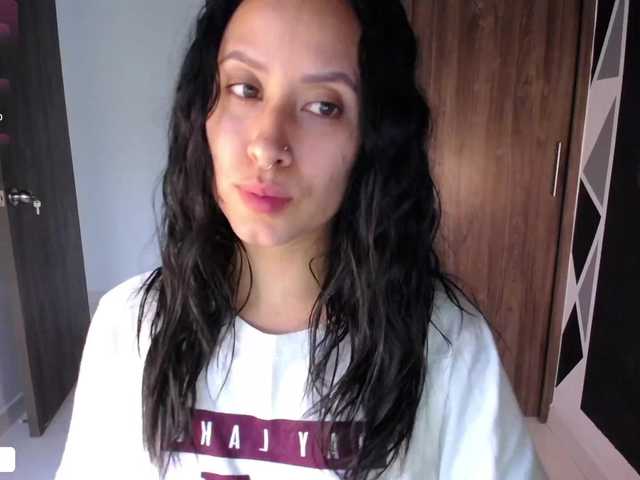 amyharlow live cam on BongaCams