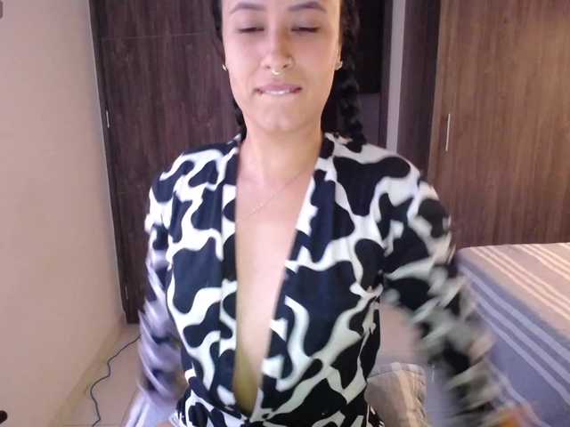 amyharlow's BongaCams show and profile