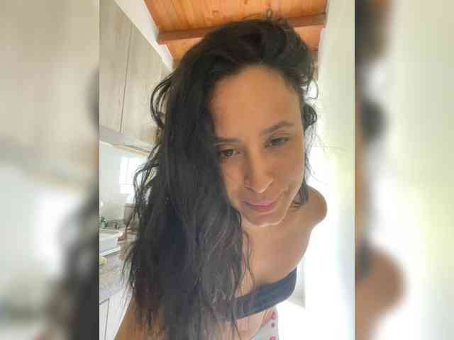 amyharlow Live Webcam on BongaCams