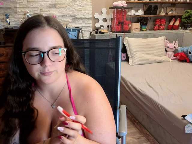 KimberlyCaprice live cam on BongaCams