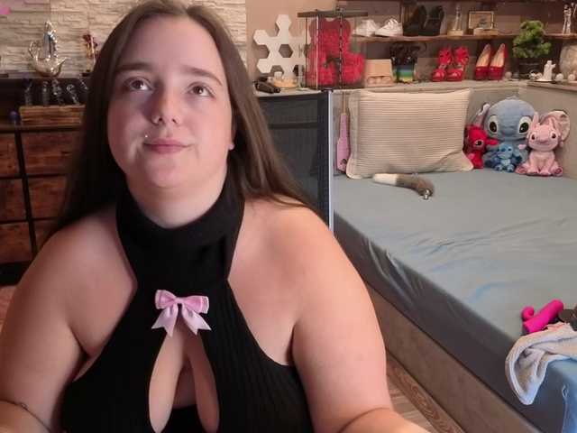KimberlyCaprice live cam on BongaCams