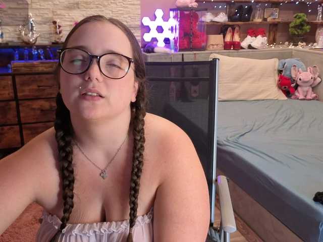 KimberlyCaprice live cam on BongaCams