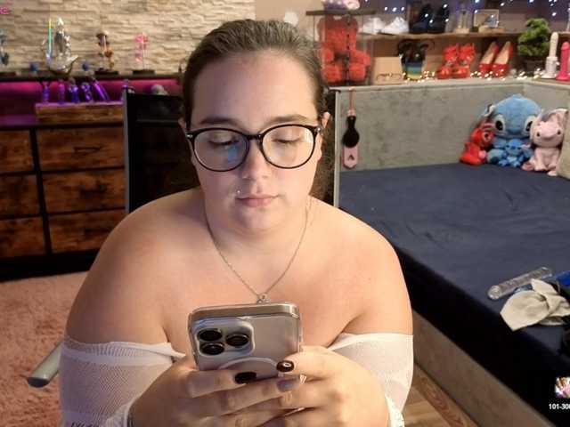 KimberlyCaprice live cam on BongaCams
