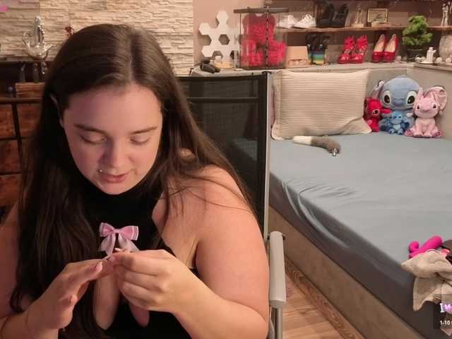 KimberlyCaprice live cam on BongaCams