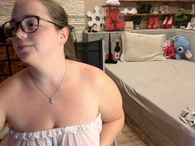 KimberlyCaprice live cam on BongaCams