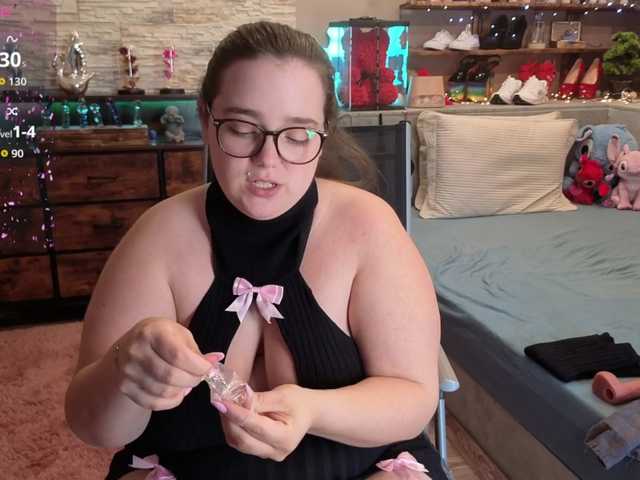 KimberlyCaprice's BongaCams show and profile