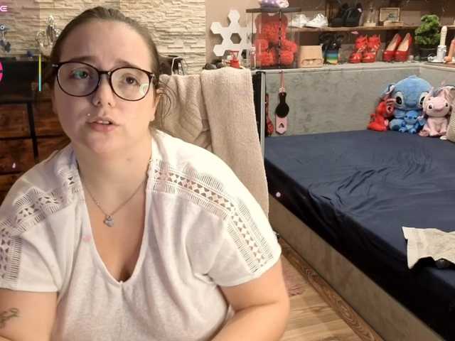 KimberlyCaprice live cam on BongaCams