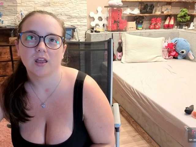 KimberlyCaprice live cam on BongaCams