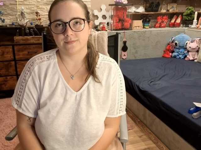 KimberlyCaprice live cam on BongaCams