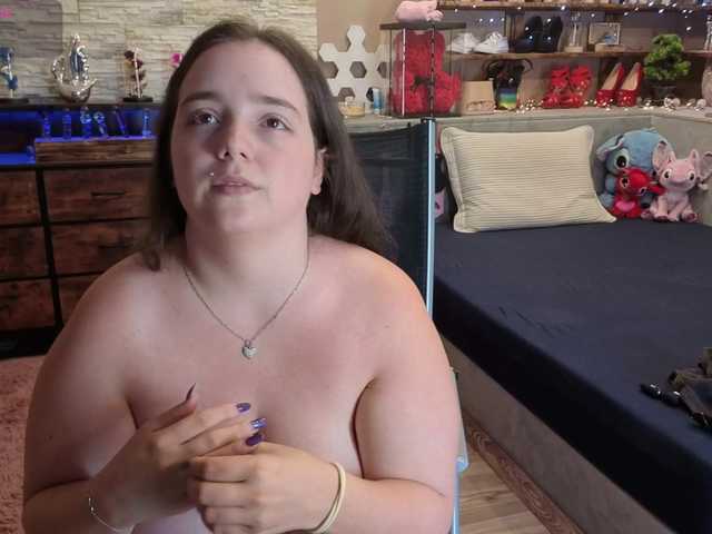 KimberlyCaprice live cam on BongaCams