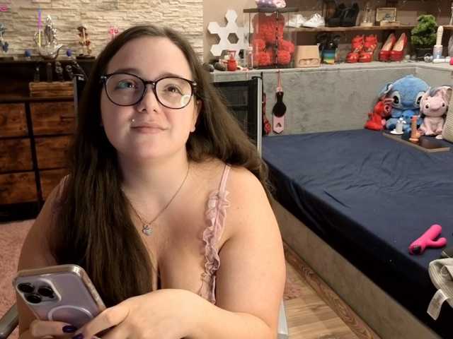 KimberlyCaprice live cam on BongaCams