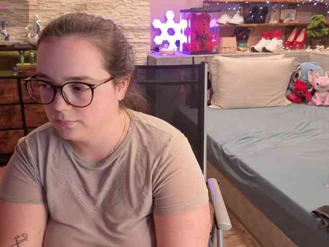 KimberlyCaprice webcam