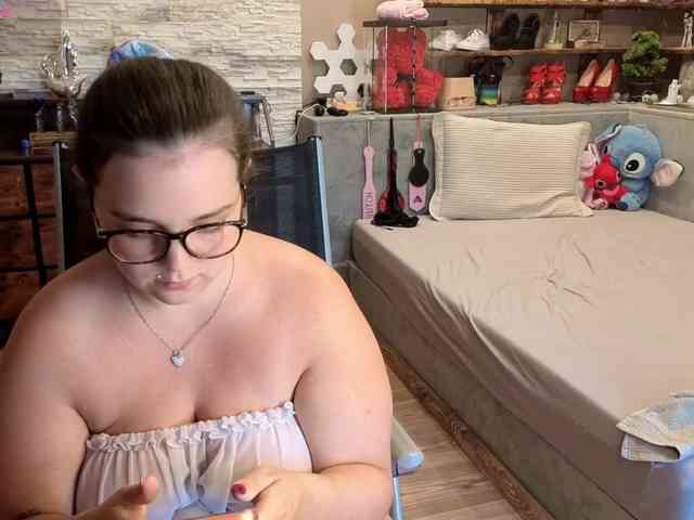 KimberlyCaprice webcam
