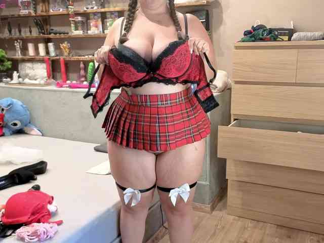 KimberlyCaprice webcam