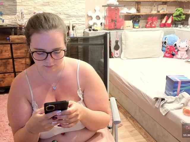 KimberlyCaprice webcam