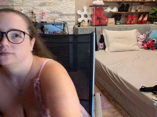 KimberlyCaprice webcam