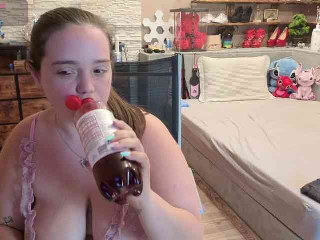 Model: KimberlyCaprice