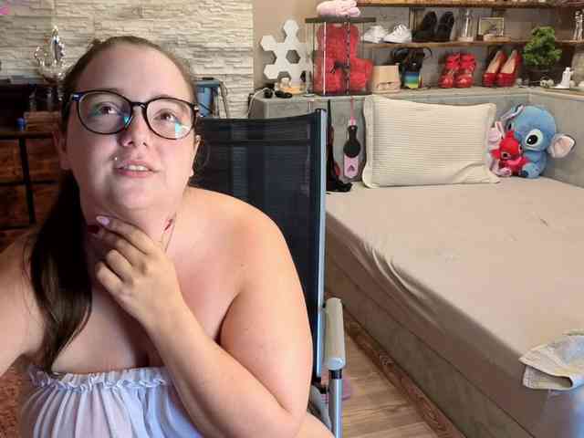 KimberlyCaprice webcam