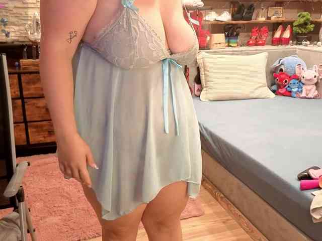 KimberlyCaprice webcam