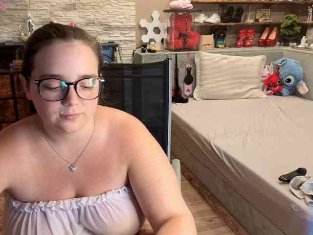 KimberlyCaprice webcam