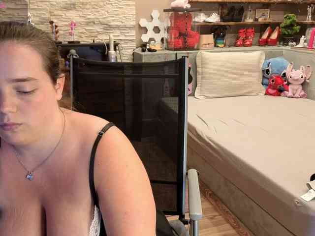 Model: KimberlyCaprice