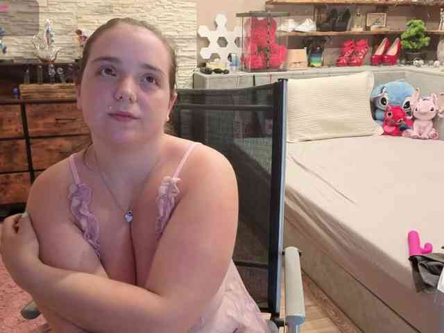 KimberlyCaprice webcam