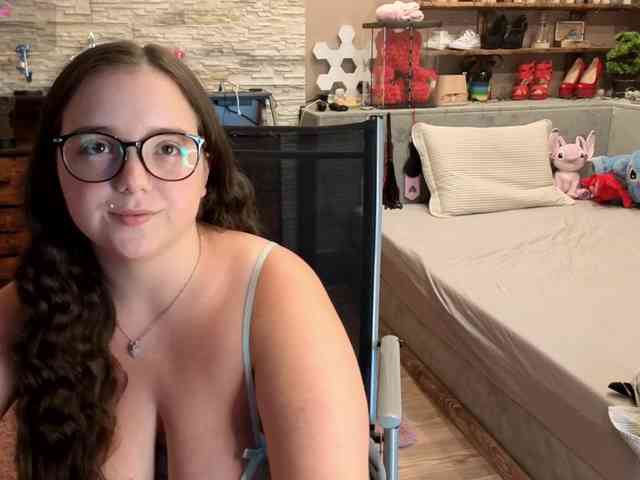 KimberlyCaprice webcam