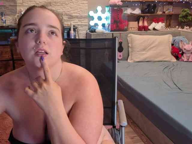 Model: KimberlyCaprice