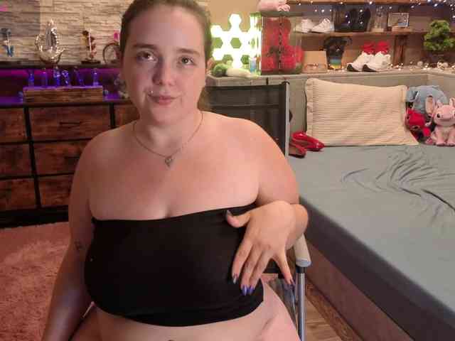 KimberlyCaprice webcam