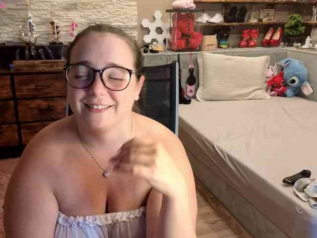 KimberlyCaprice webcam