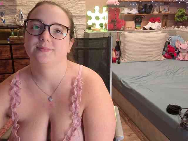 KimberlyCaprice webcam