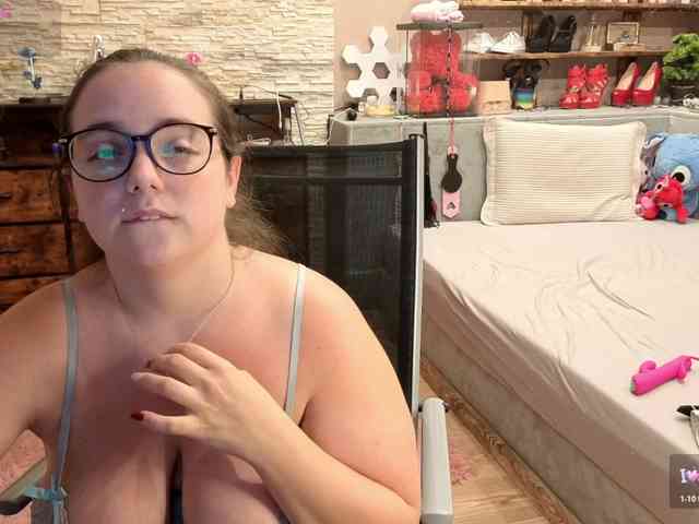 KimberlyCaprice webcam