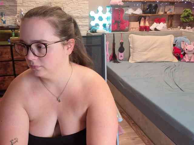 Model: KimberlyCaprice