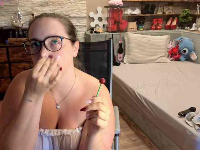 KimberlyCaprice webcam