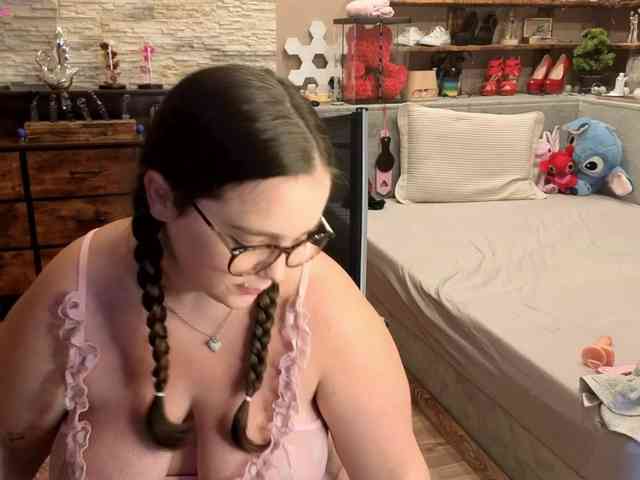 Model: KimberlyCaprice