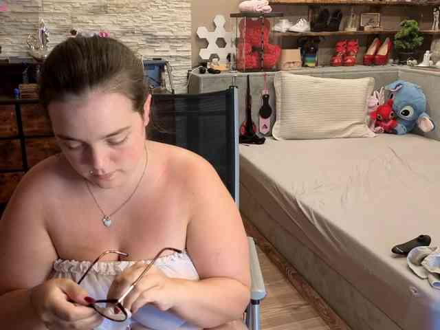 KimberlyCaprice webcam