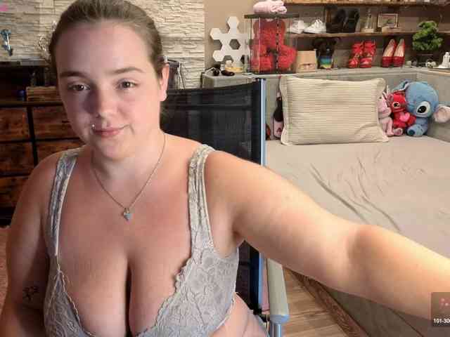 KimberlyCaprice webcam
