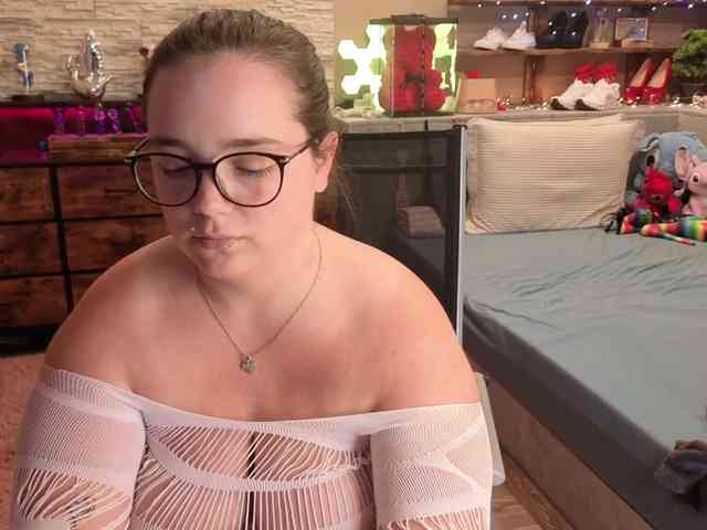 KimberlyCaprice webcam