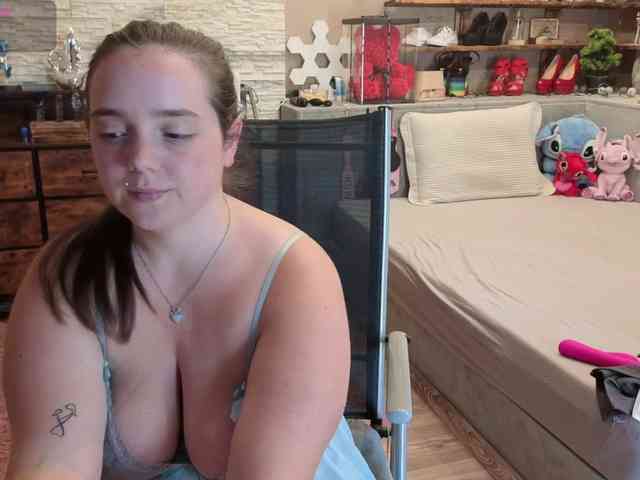 KimberlyCaprice webcam
