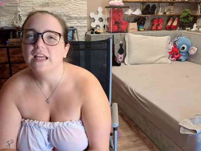 KimberlyCaprice webcam