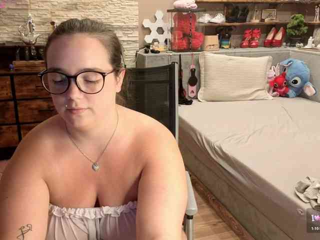 KimberlyCaprice webcam