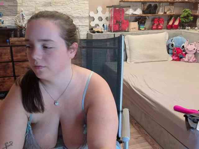 KimberlyCaprice webcam