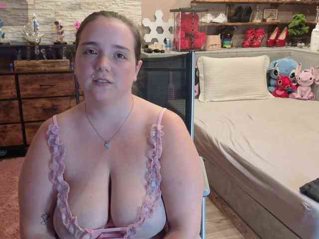 KimberlyCaprice webcam