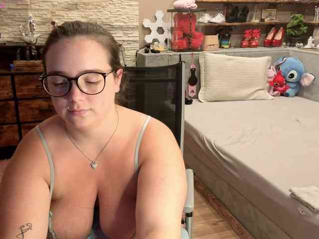 KimberlyCaprice webcam